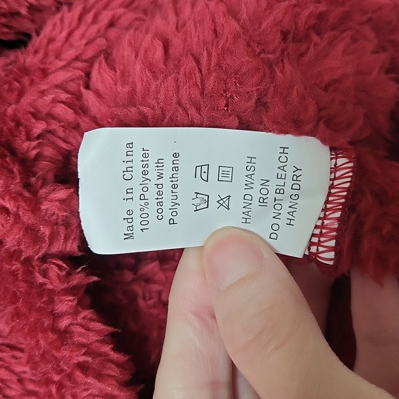 Camisa Red Hooded Soft Jacket! Size Medium! NWT! - Picture 6 of 10